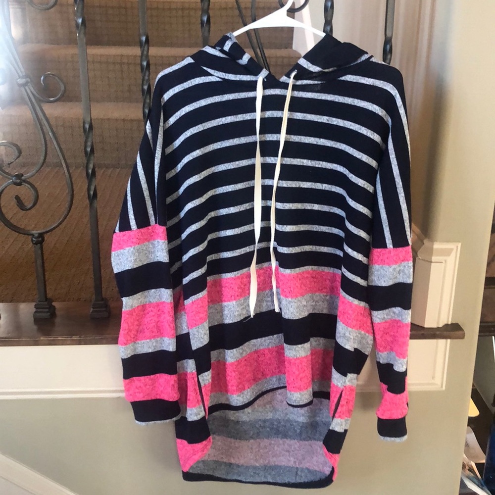 Navy Pink Gray Pullover